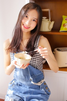 共享校霸BY